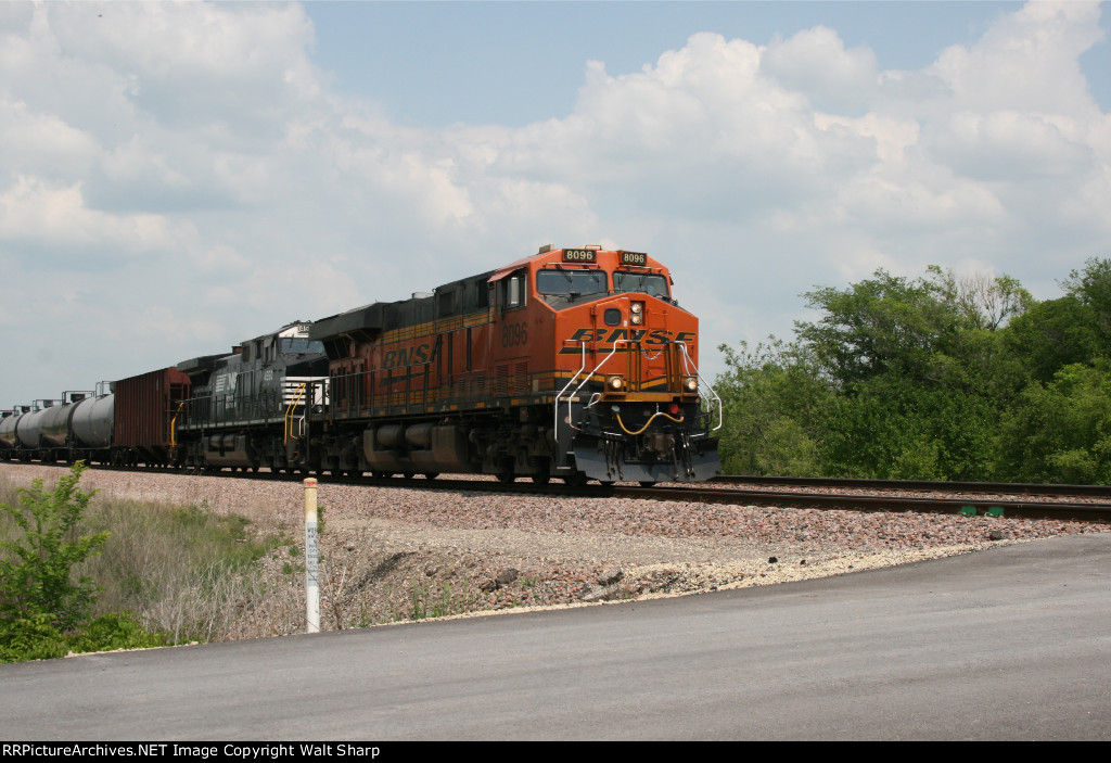 BNSF 8096